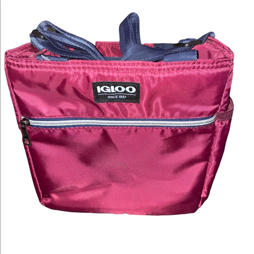 New igloo lunchbox